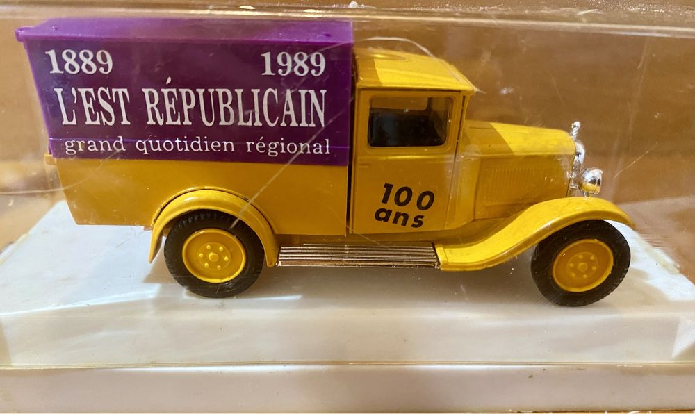 Carrinhos colecionáveis