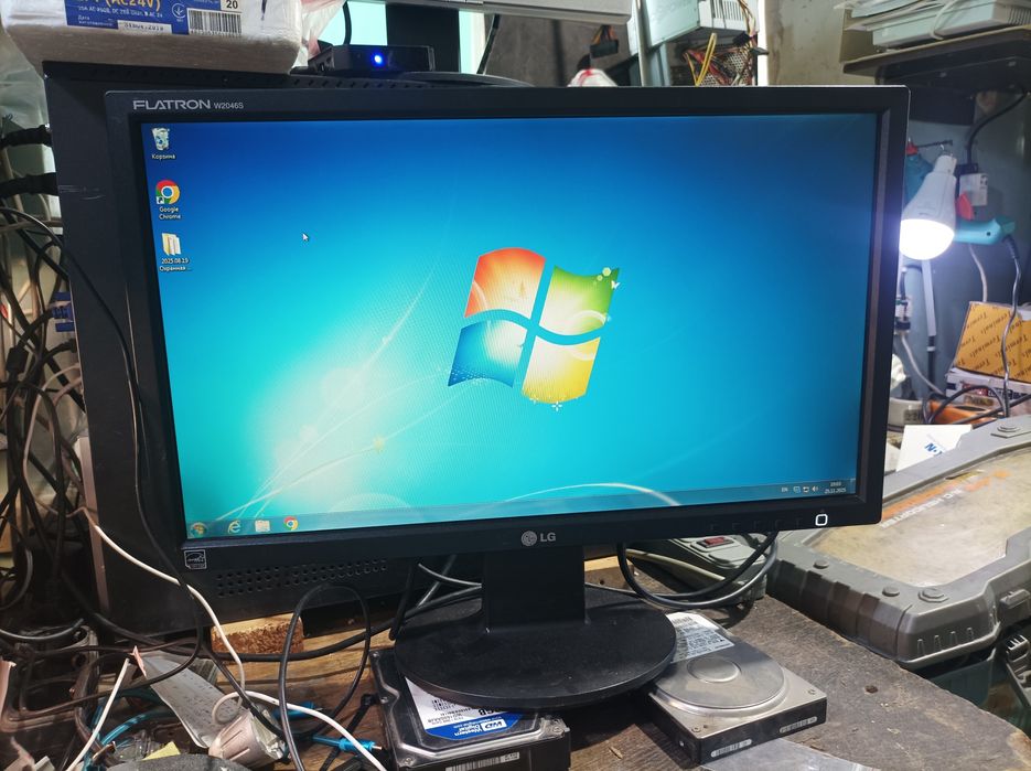 Монітор LG w2046S-bfw.aeujopc