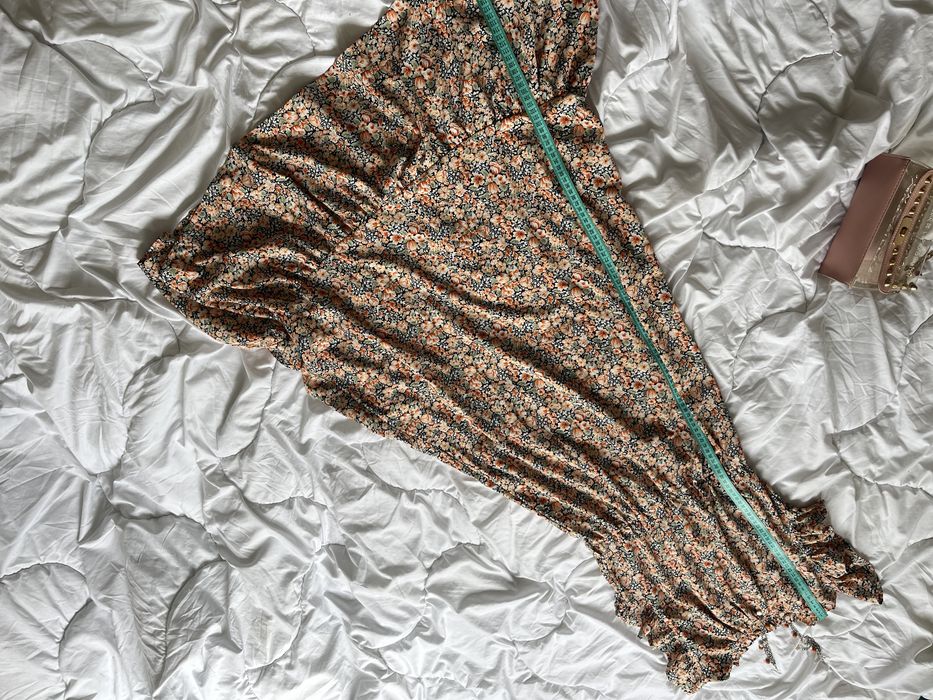 Długa damska sukienka w kwiaty S/M