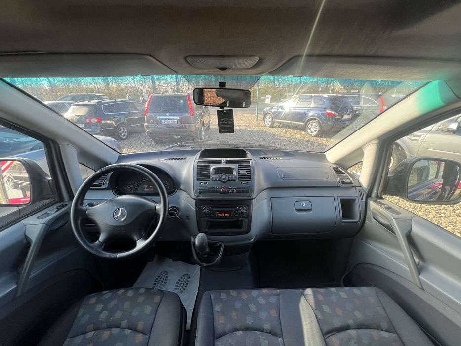 Машина в гарному стані готова до рейсу