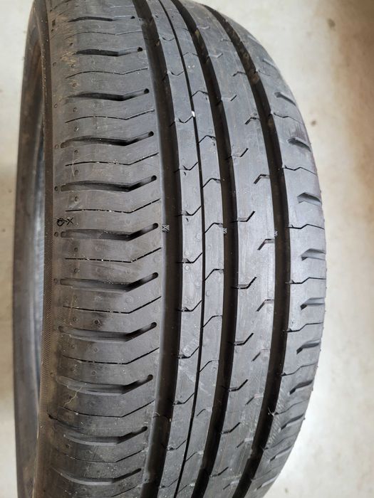 Opona Continental 185/50 R 16