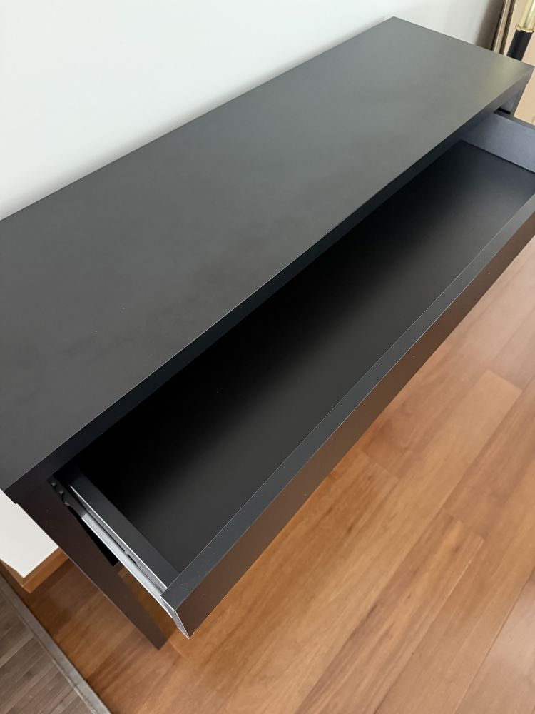 Consola de Entrada com Gaveta