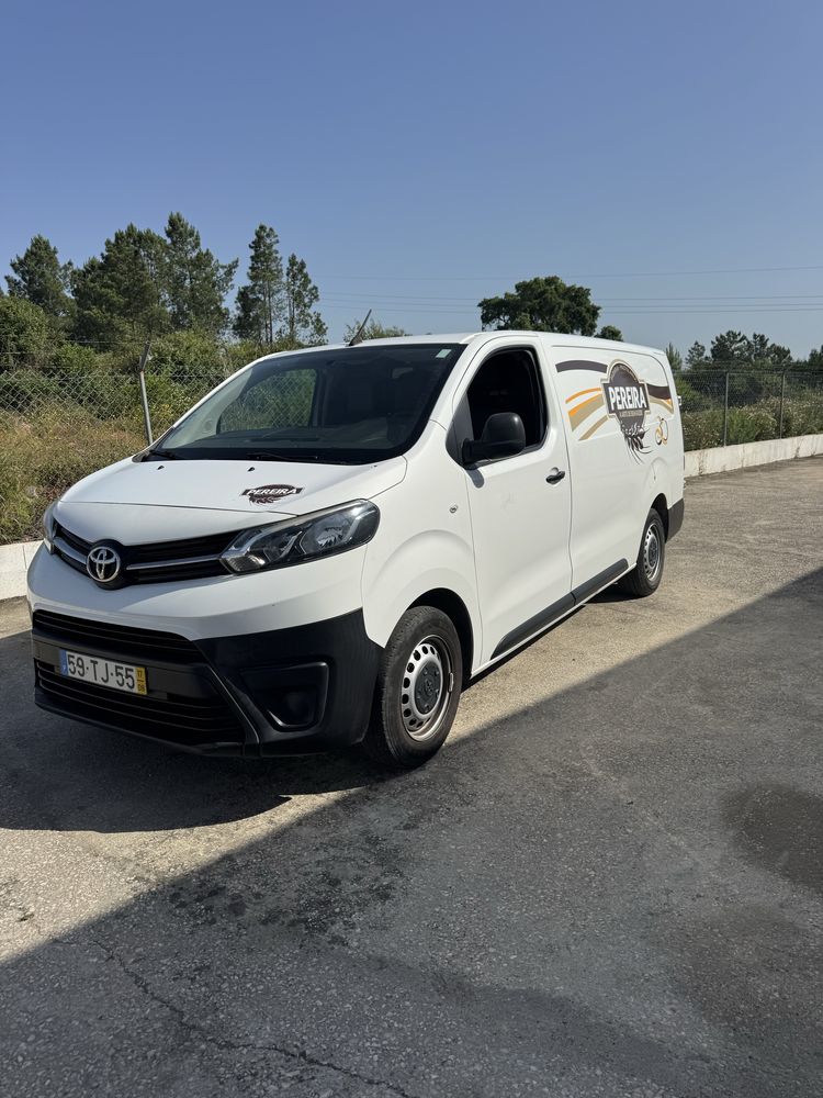 Toyota proace 2.0 120 cv fibrada