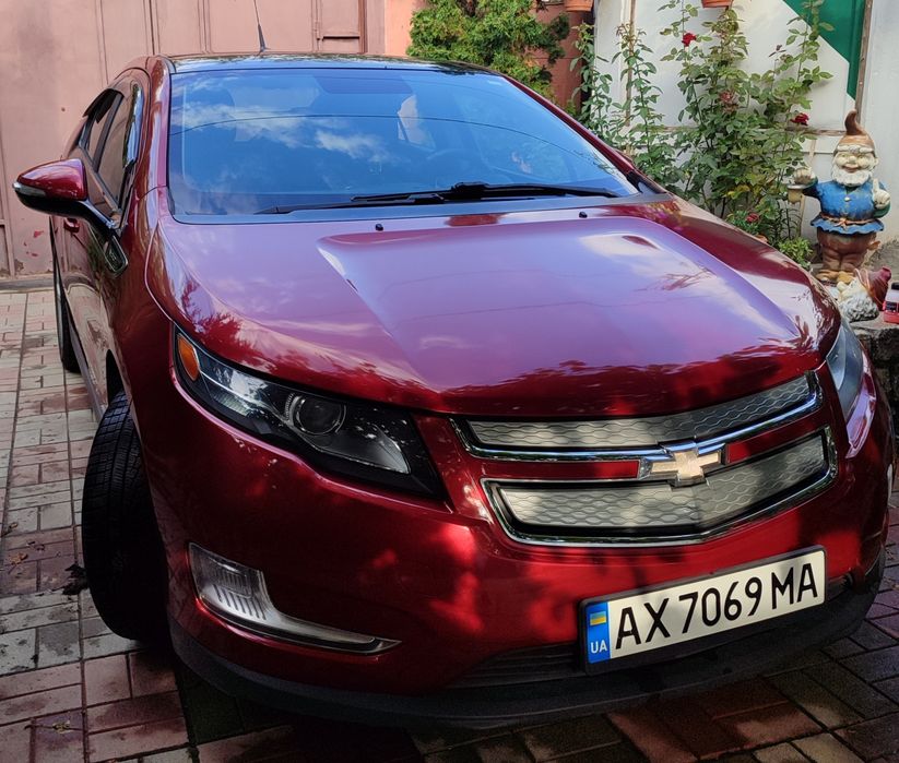 Chevrolet Volt 2012 год