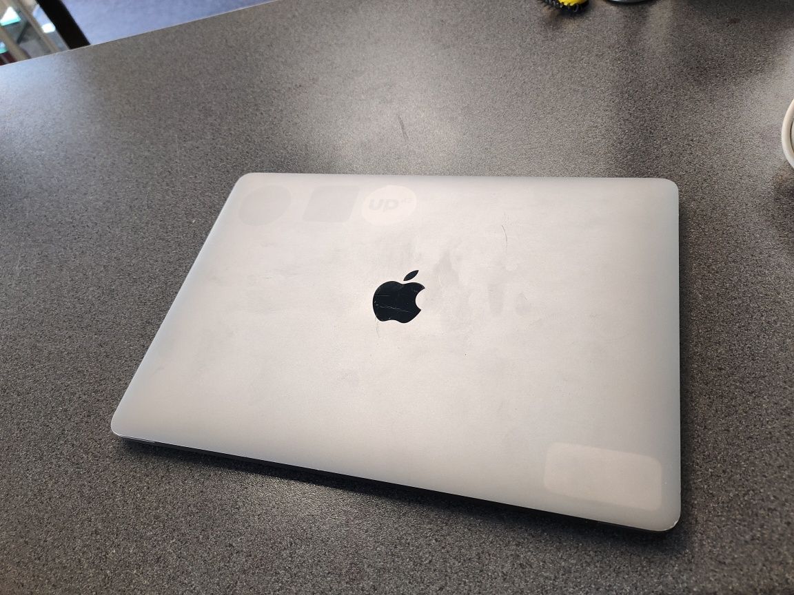 W2// Apple/ MacBook Pro 2017, i7, 1TB SSD, 16GB RAM/ Szczecin