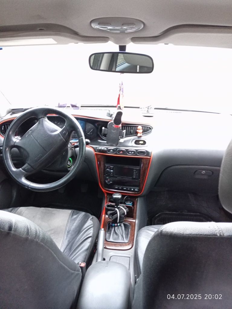 Daewoo Laganza 1998
