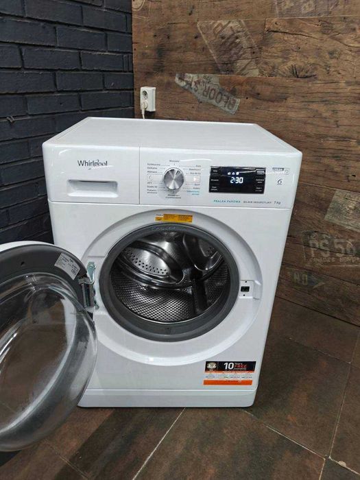 Продається пральна машина Whirlpool AWO/C61203P
Гарантія, доставка!