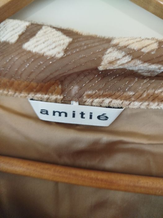 Blusa em tecido aveludado