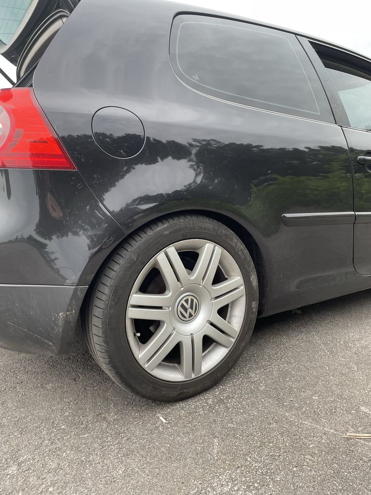 Продам golf 5 2.0 tdi