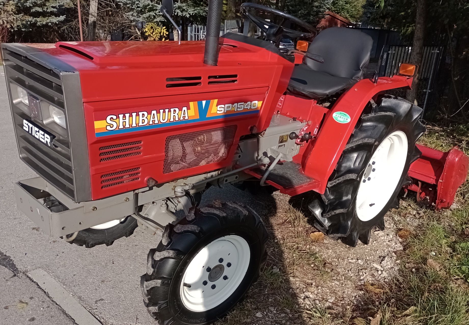 Ciągnik mini traktor ogrodniczy Shibaura+glebogryzarka(kubota)