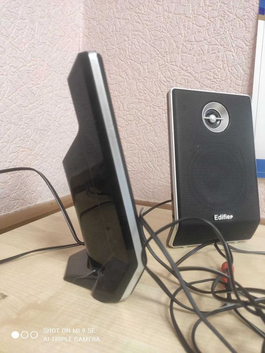 Колонки EDIFIER в гарному стані