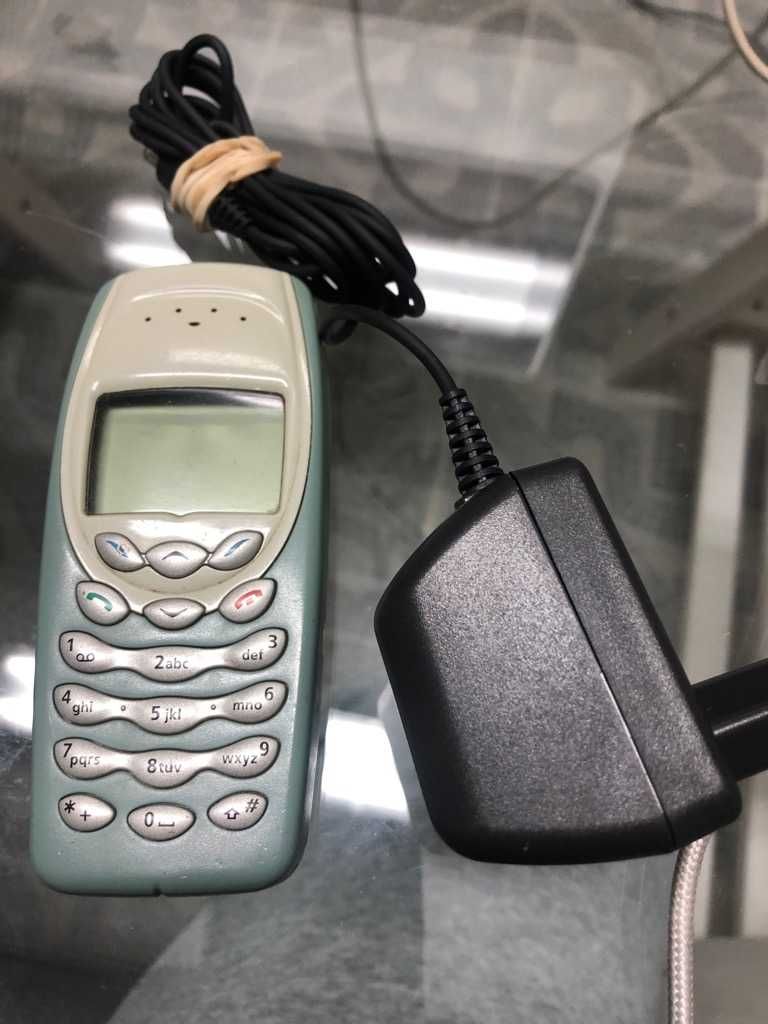 Telemóvel GSM Nokia 3410 Desbloqueado! Com 2 anos de Garantia!