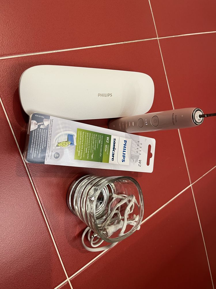 Escova Dentes Elétrica Philips Sonicare DiamondClean  HX9924/23 Rosa