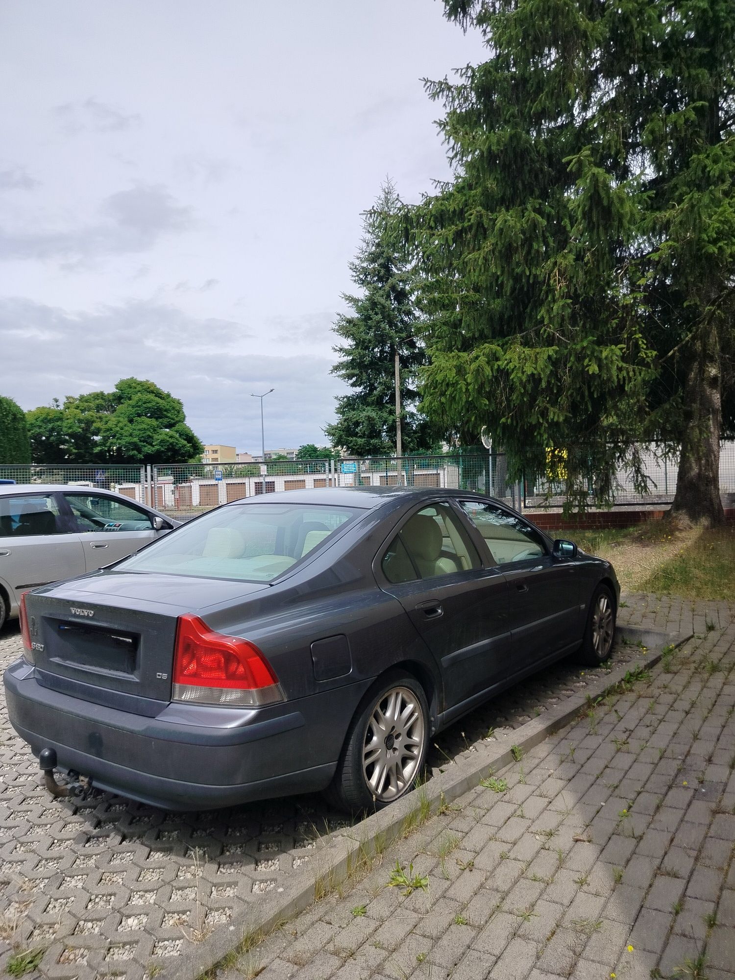 Volvo S60 D5 2004r