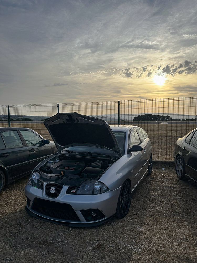 Seat ibiza 6L 5 lugares 1.9 tdi pd130