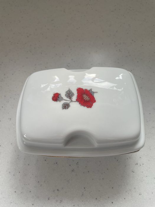 Maselniczka porcelanowa Jarolina