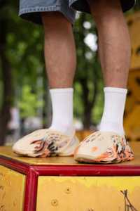Чоловічі кросівки Yeezy Foam Runner beige помаранчеві