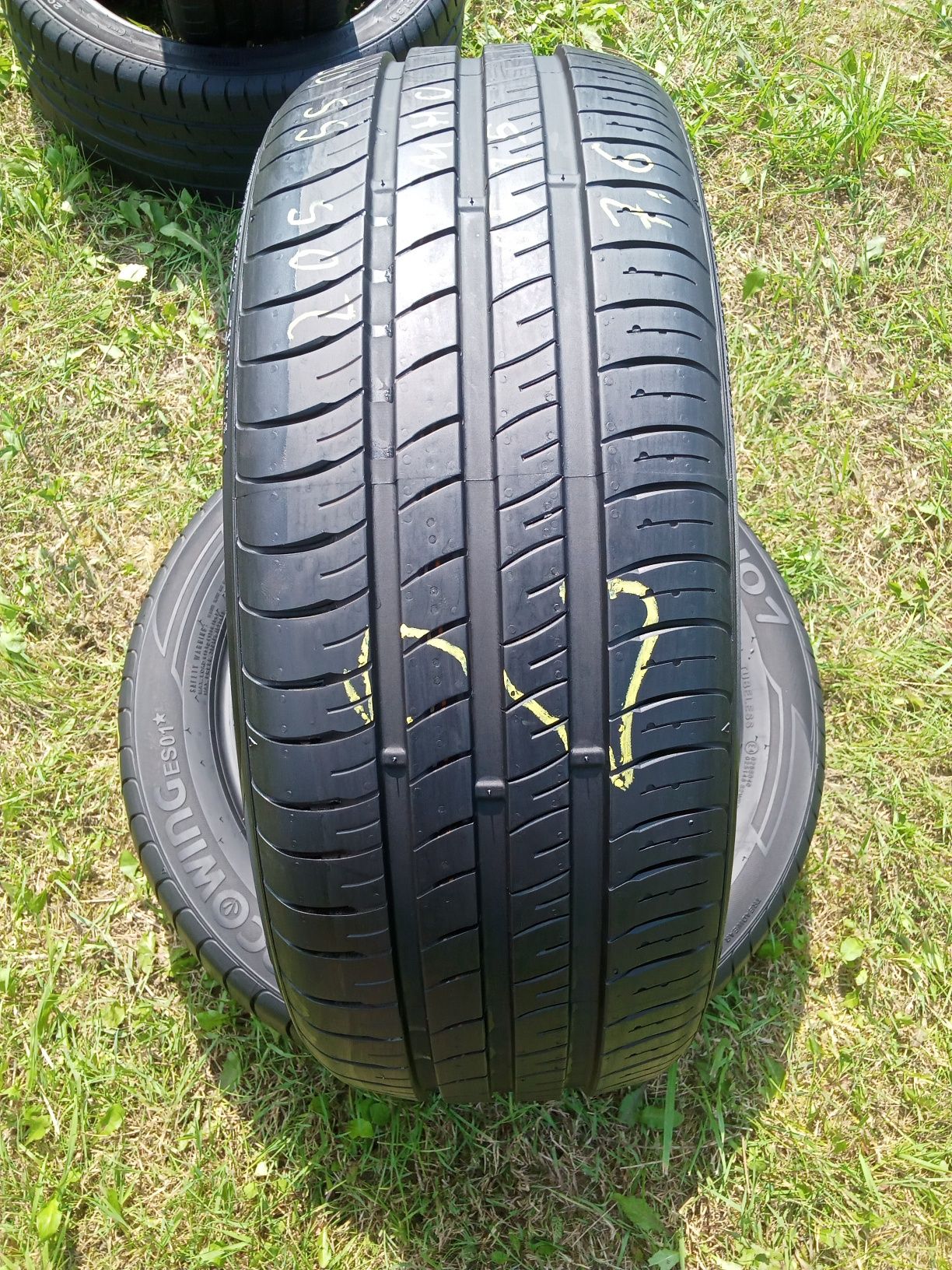 2 Opony letnie Kumho 205/55/17