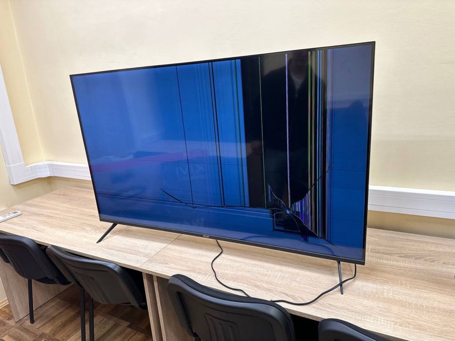 Телевізор KIVI 55U750NB