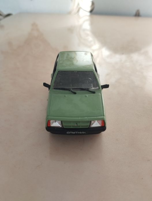 деагостини Авто легенды СССР коллекционные модельки москвич ваз волги