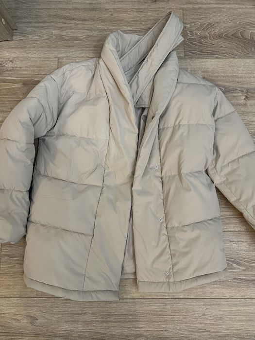 Теплая зимняя Куртка пуховік тепла на запах бежева куртка-кимоно