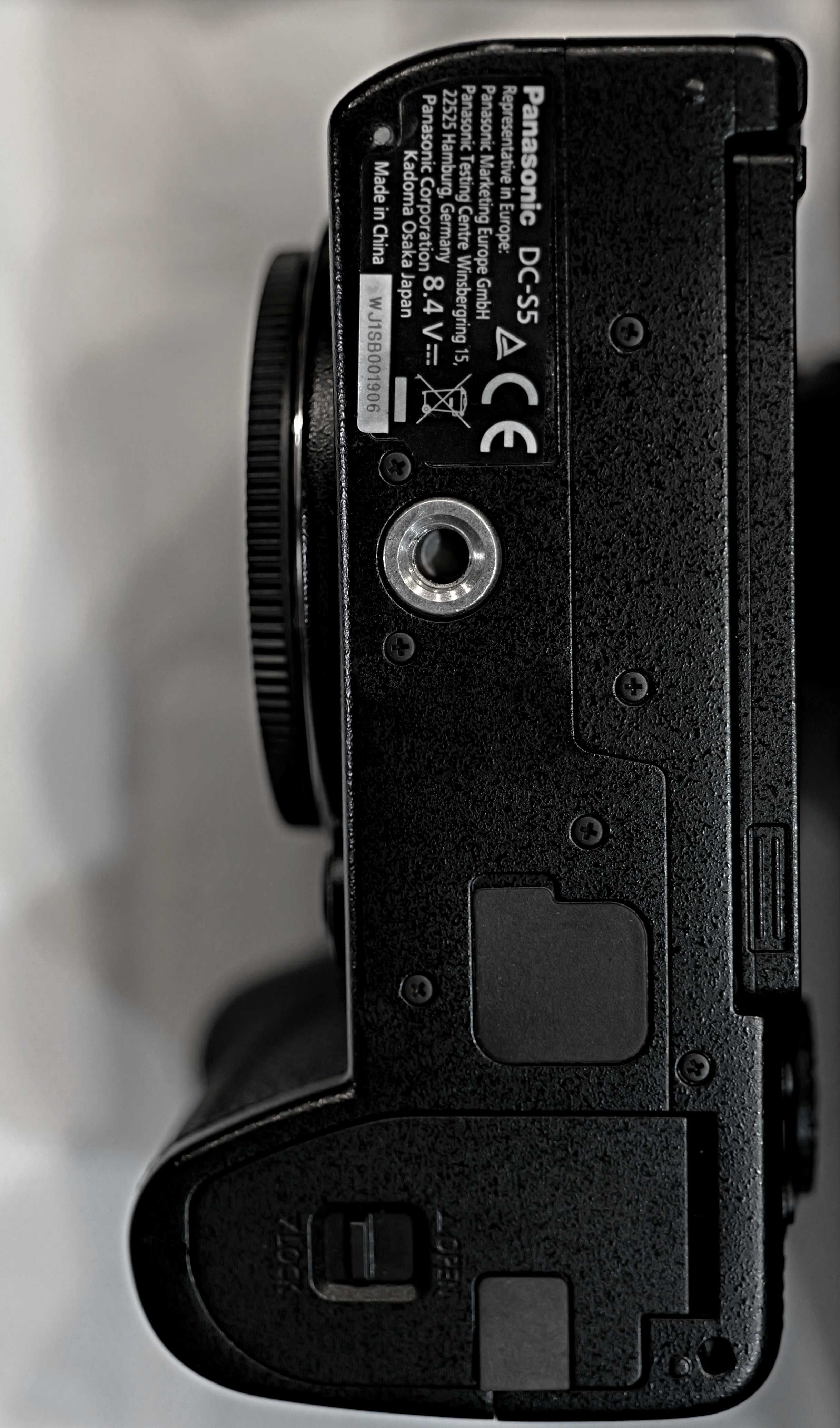 Panasonic LUMIX dc-s5 + obiektyw 50mm f1,8 wszystko nowe