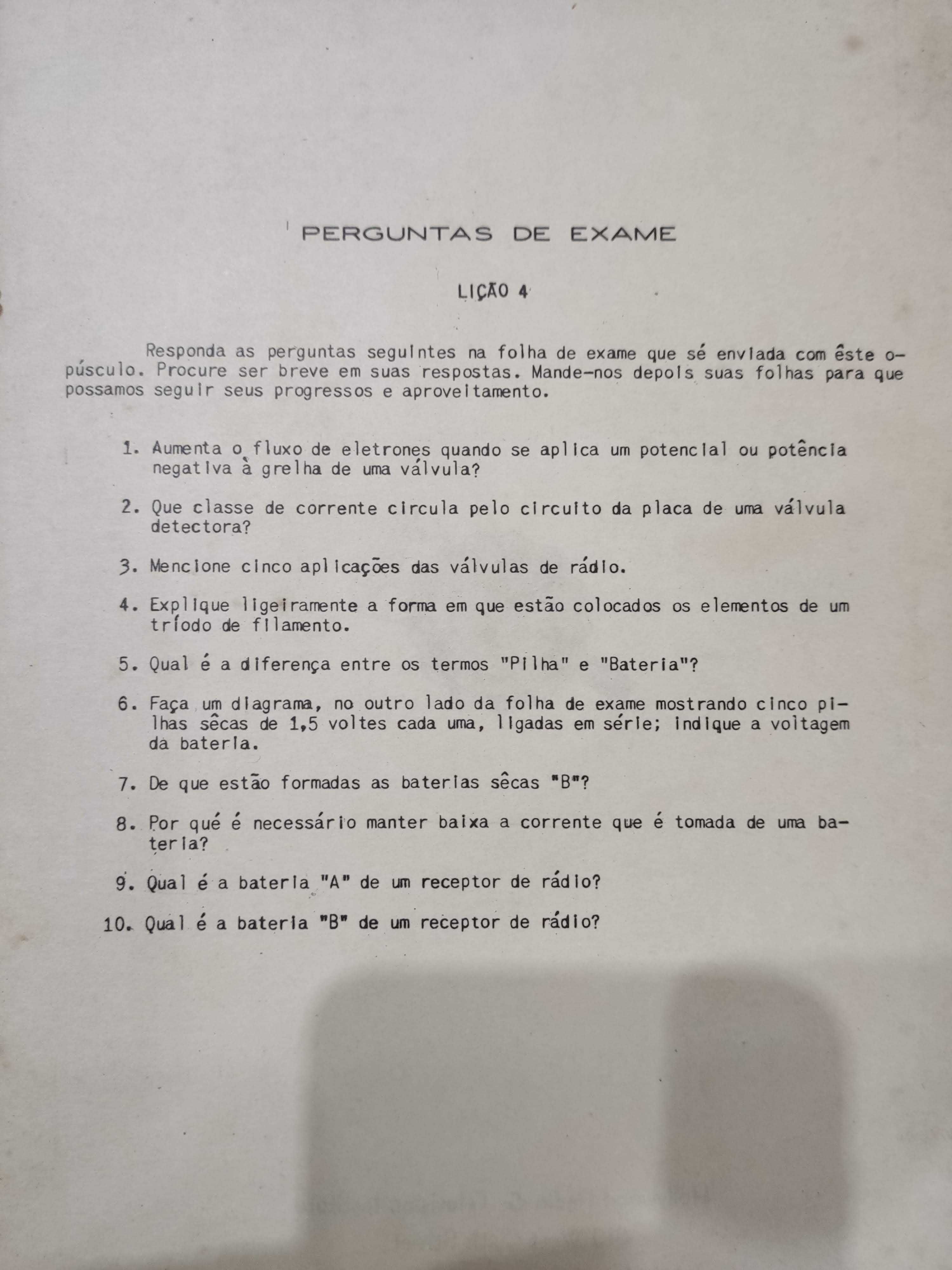 Curso muito raro de Rádio e Televisão Hollywood