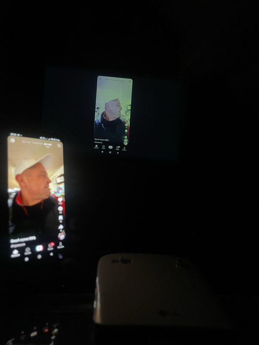 Lg ph150g  проектор міні з вбудованим акб