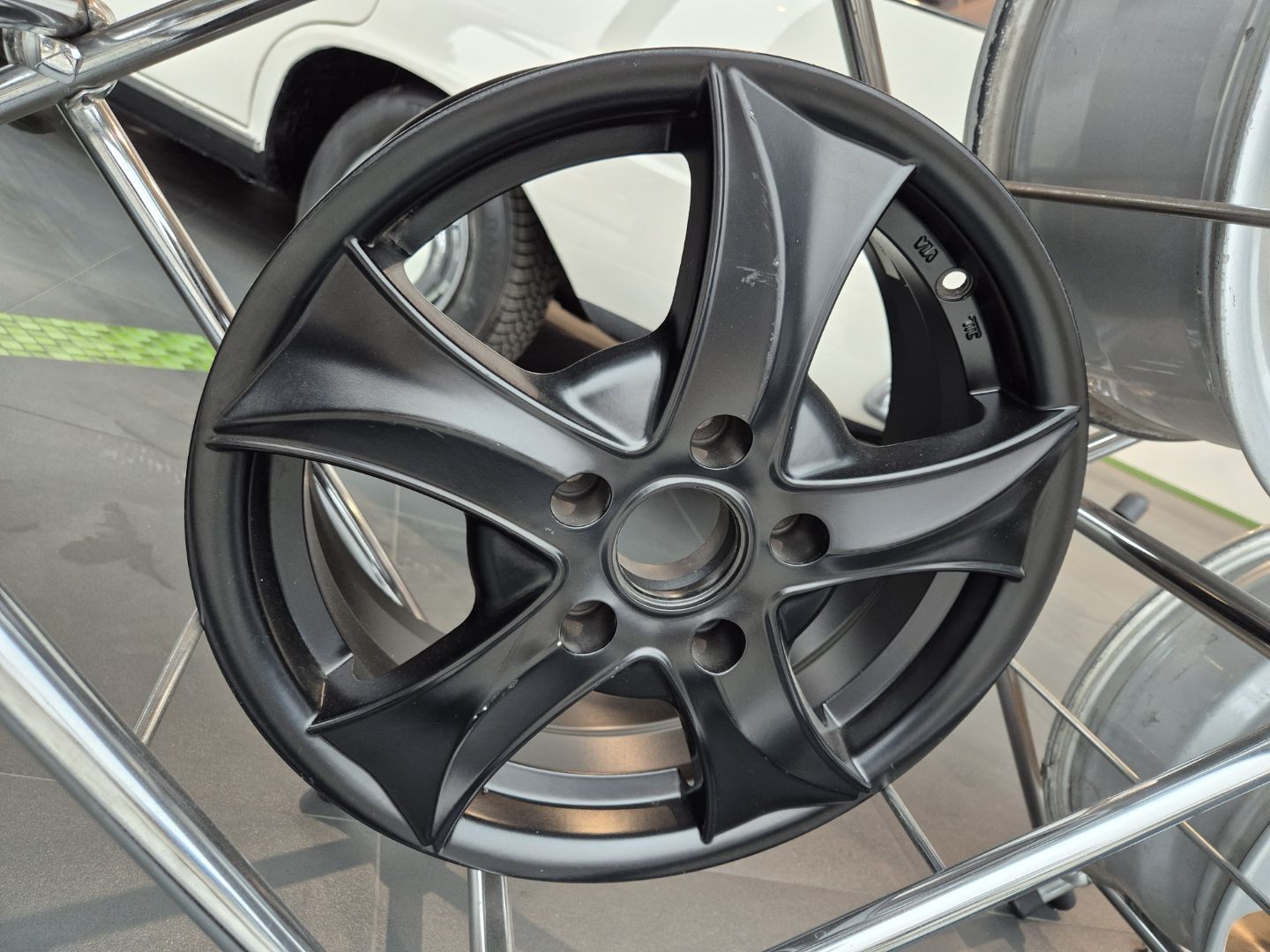 DUŻY RABAT!!! Alufelgi BMW 16" 5x120 6,5J ET50 NOWE!!!