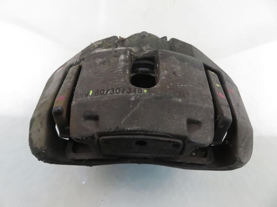 Zacisk Prawy Przód Bmw 7 E65 740 D