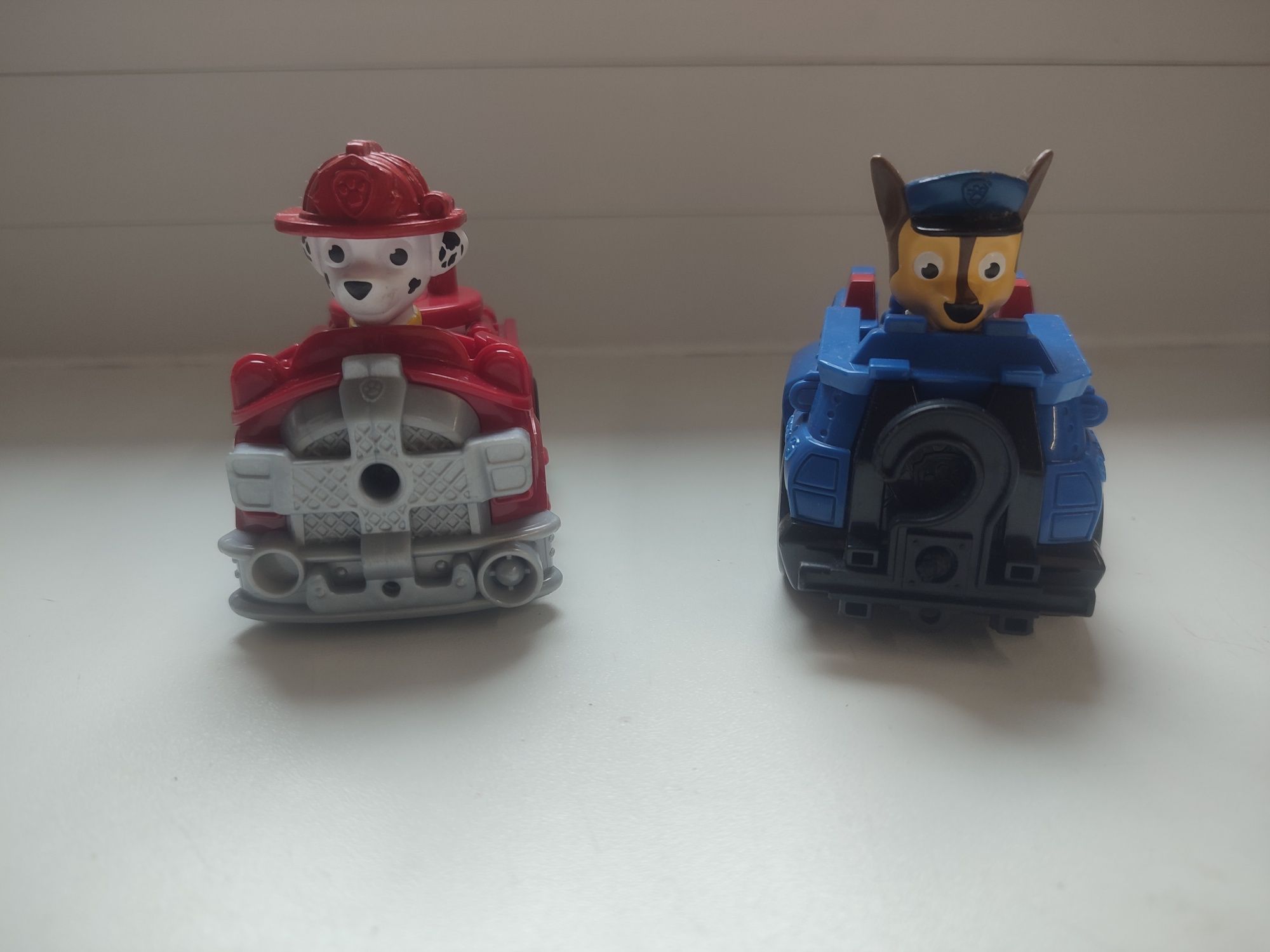 Psi patrol, Chase i Marshall, pojazdy