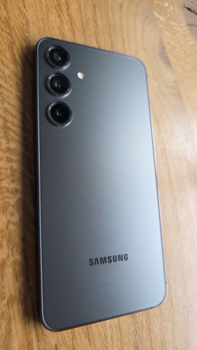 Samsung Galaxy S 24 plus 512 GB super stan