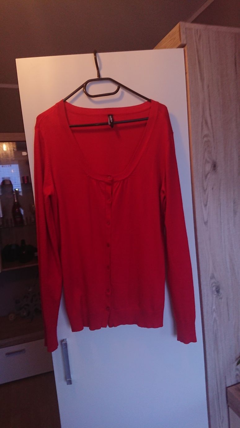 Sweter czerwony damski