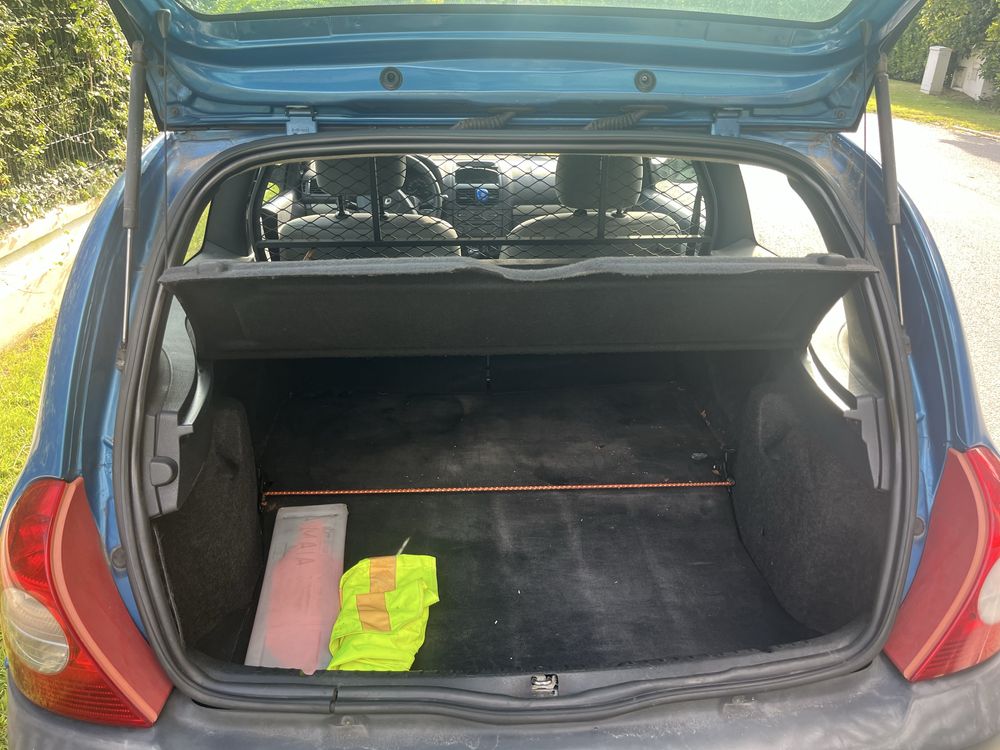 Renault clio 1.5 dci 02