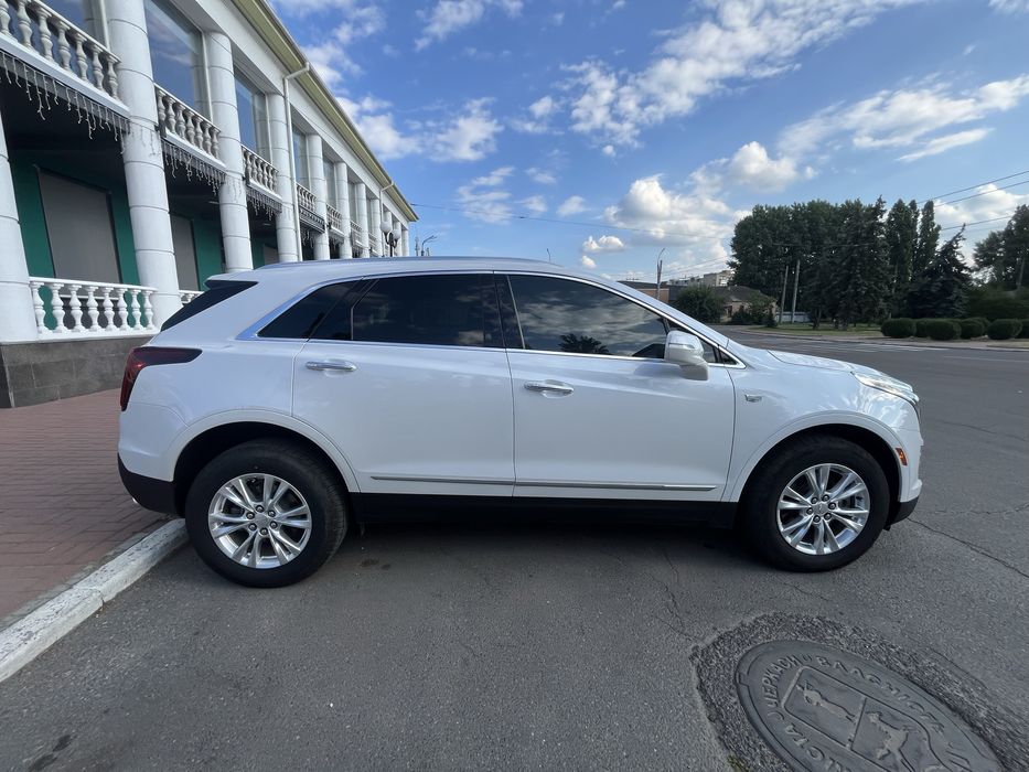 Продам Cadillac XT5