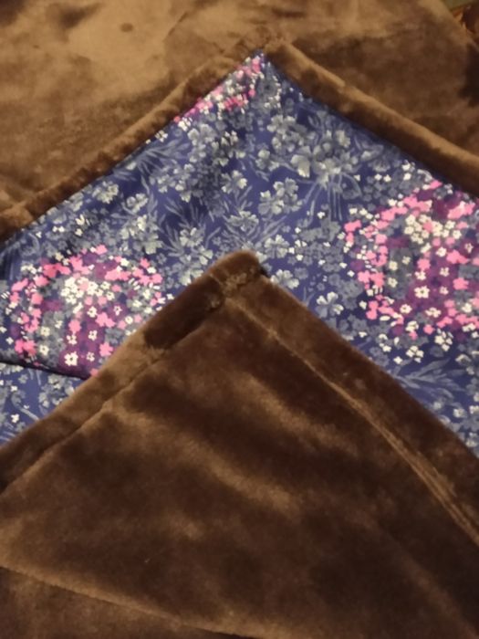 Плед новый150х170 двусторонний.