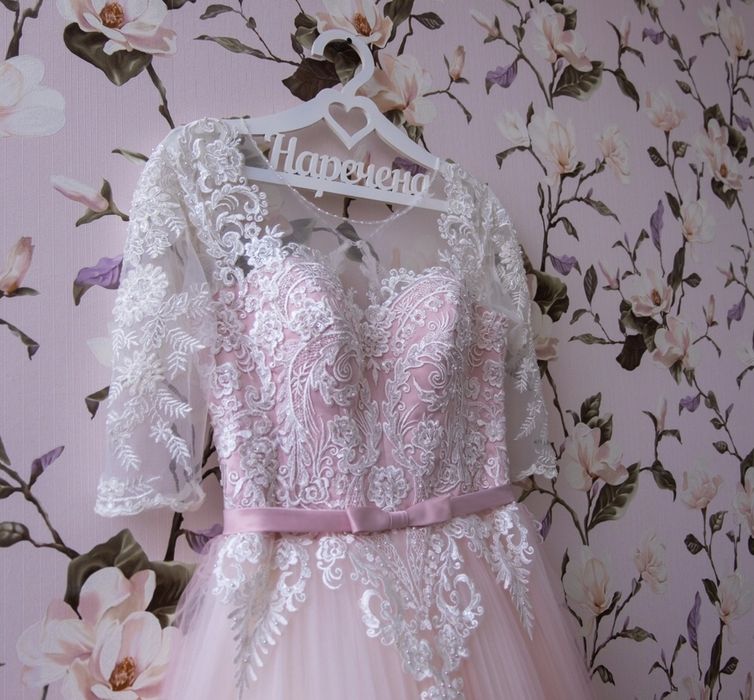 Продам весільну сукню 2019