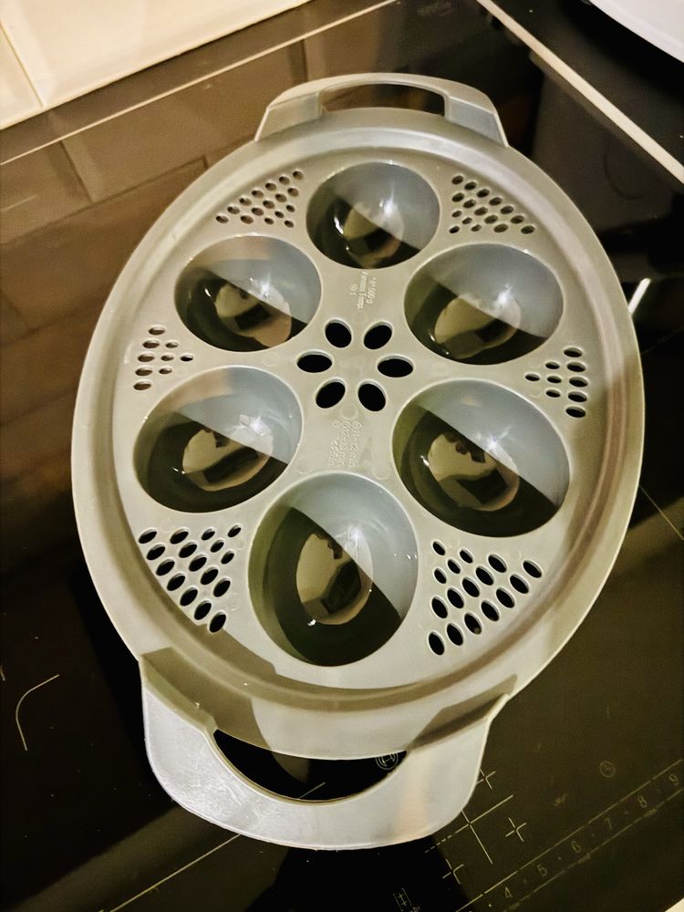 TM6 em funcionamento perfeito com varios acessorios e copo extra