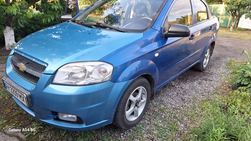Продам свое авто chevrolet aveo t250 2008