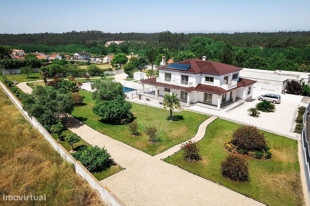 Moradia T6 para venda