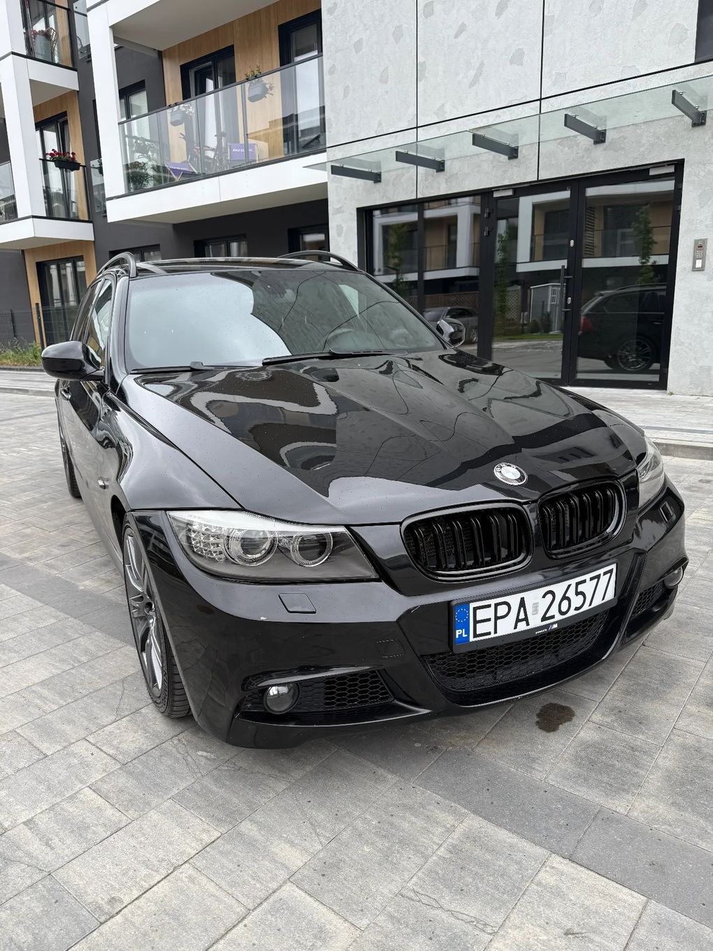 BMW Seria 3 BMW Seria 3 330D xDrive manual 350 KM Mpakiet