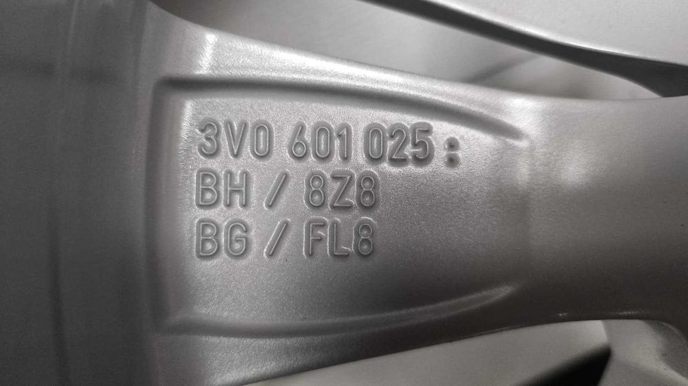 Koła 17" 5x112 Skoda Superb III Vw opony zima 215/55/17 (OL2019)