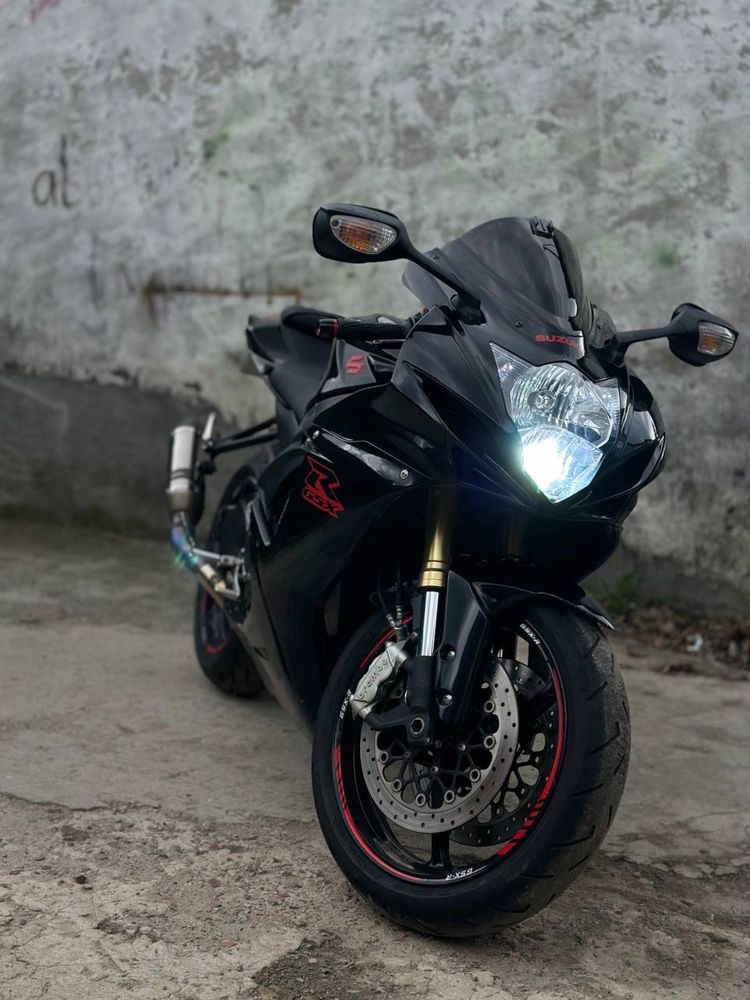 Suzuki gsx-r 750