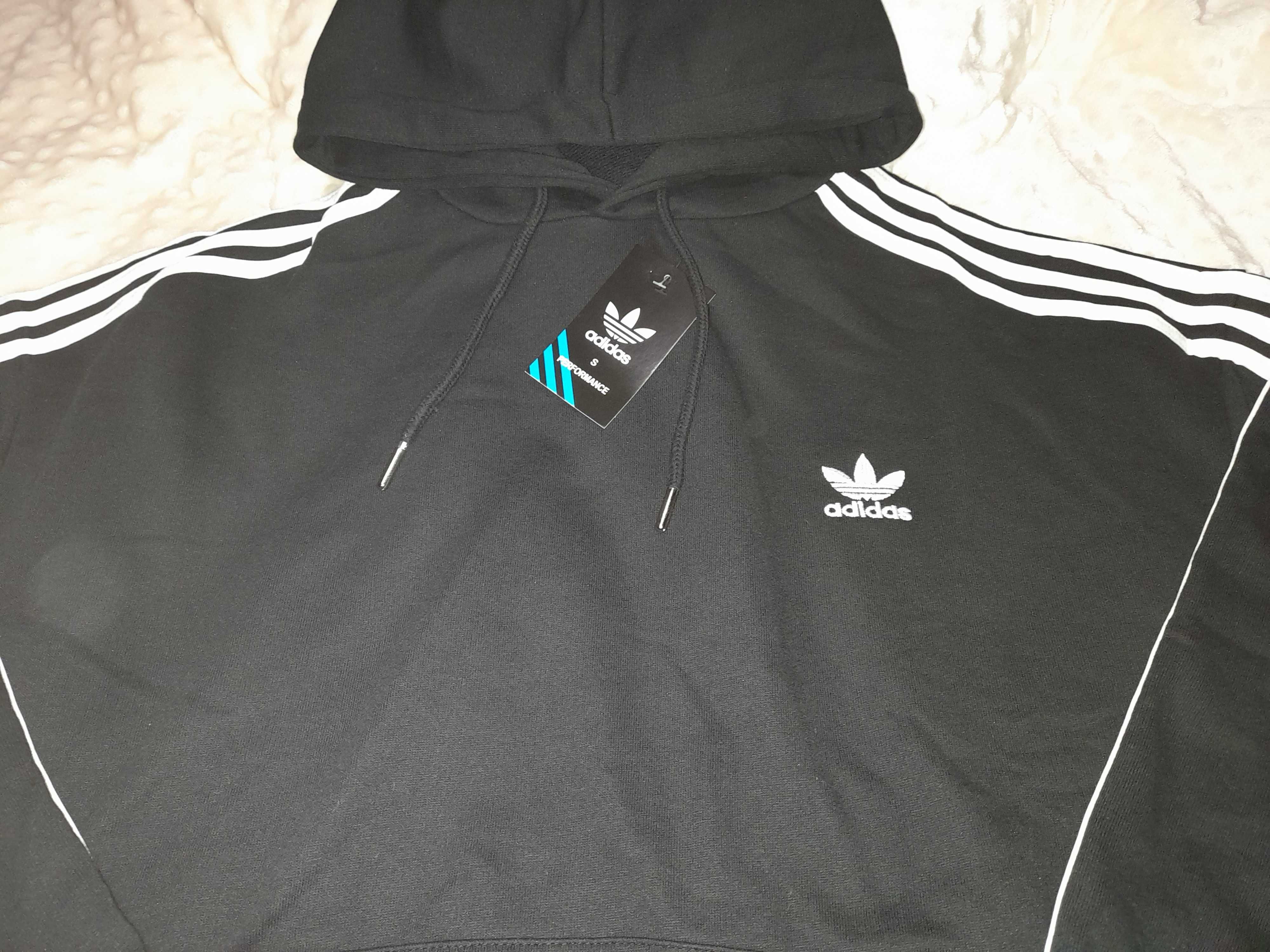 Adidas bluza rozmiar S oversize kolor czarny bawełna nowa meska