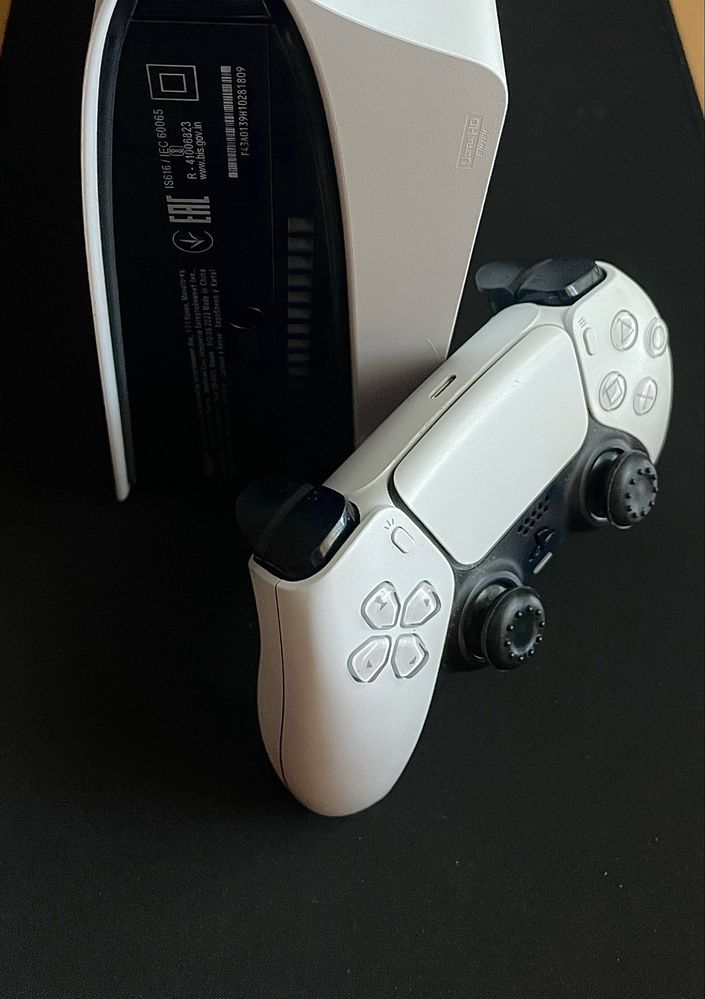 Sony PlayStation 5 Slim з дисководом + Deluxe підписка на 12 місяців