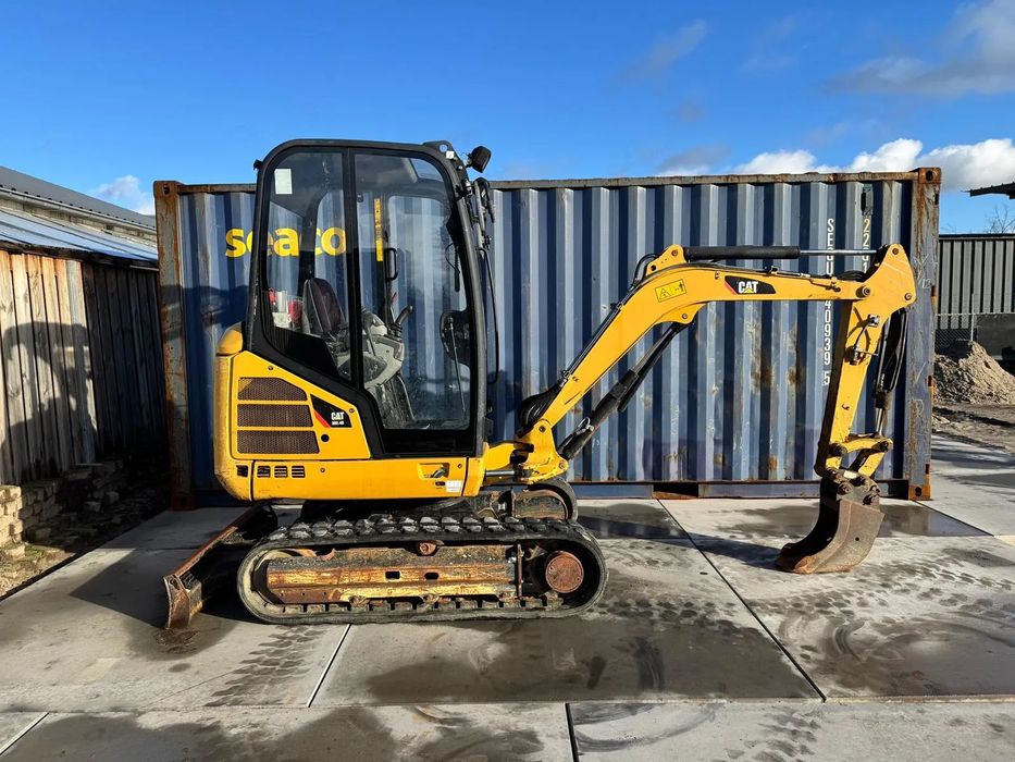 Caterpillar 302.4D  mini koparka gąsienicowa, łyżka, szybkozłącze, hydraulika