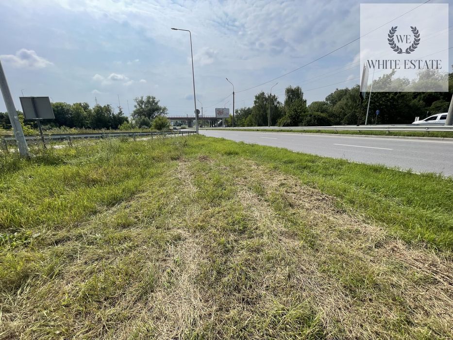 Продаж комерційної земельної ділянки