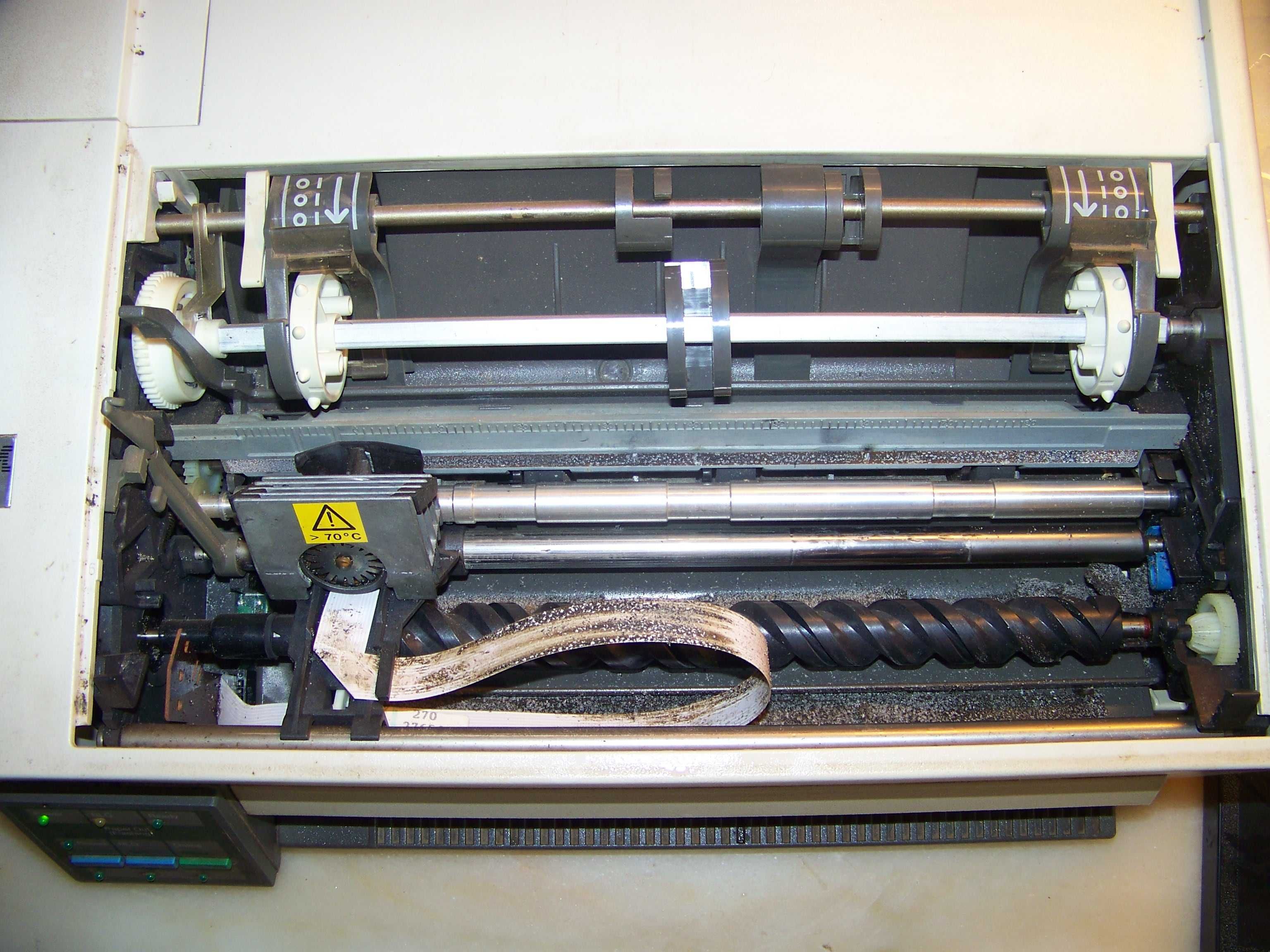 impressora antiga IBM proprinter III