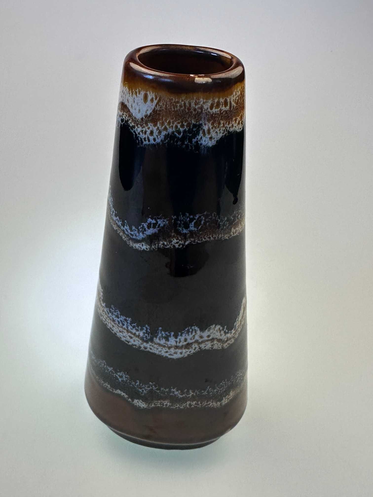 Wazonik Mirostowice tygrysek porcelit szkliwiony sygnowany design PRL