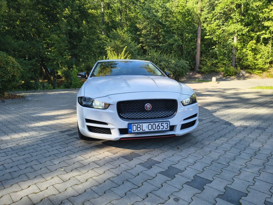 Jaguar xe 2.0 d Prestige
